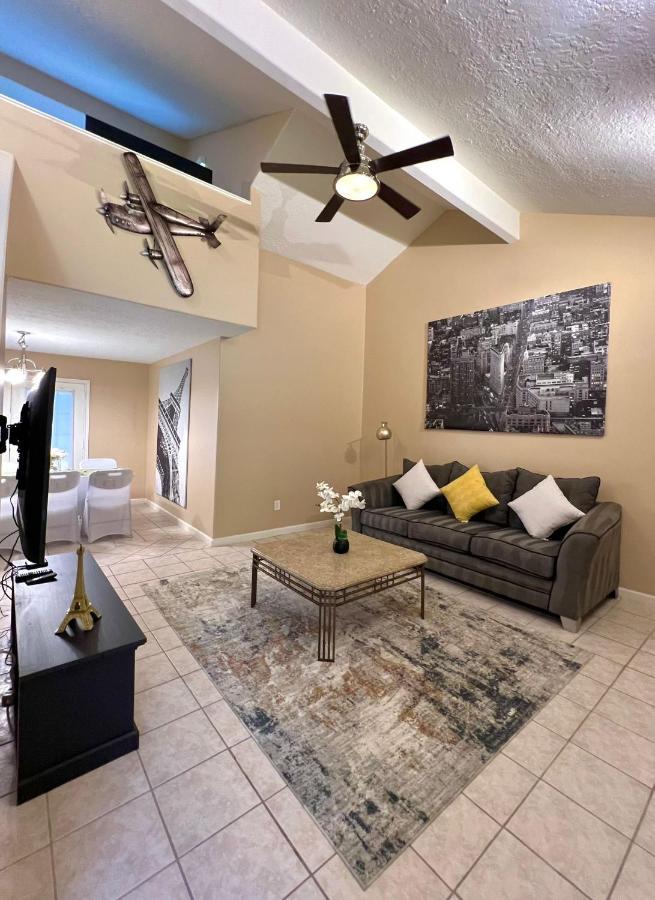 Centrally Located Houston Retreat! Sleeps 8, 10 Min To Downtown, Free Parking Екстериор снимка